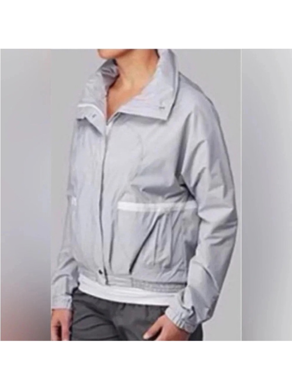 Lululemon Womens  Devi Studio Dance Jacket Cropped Packable Hood